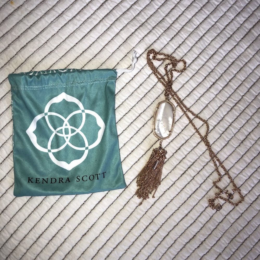 Kendra Scott long necklace. Rose gold & pearl